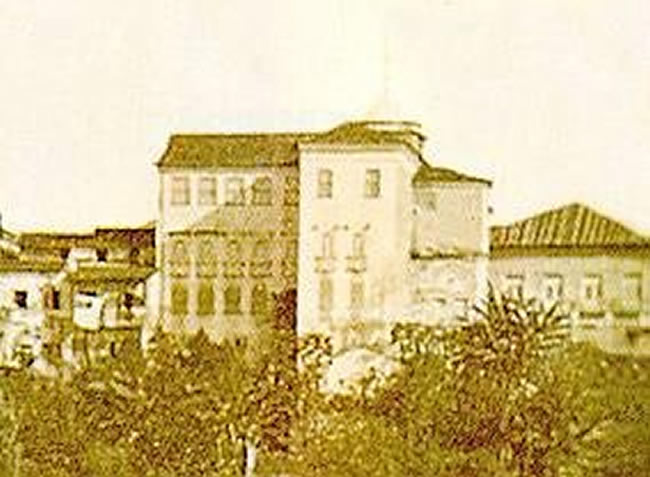 Foto de Benjamin Mulock (1829-1853), o prédio da Relação do Brasil, em Salvador, no início do Século XIX).